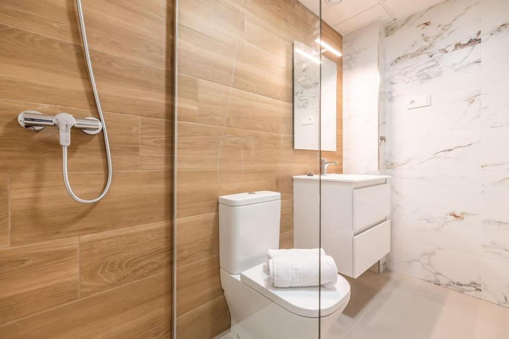 Apartamento Lxr Lombok 2Hab Junto Al Mar Fuengirola Exterior foto