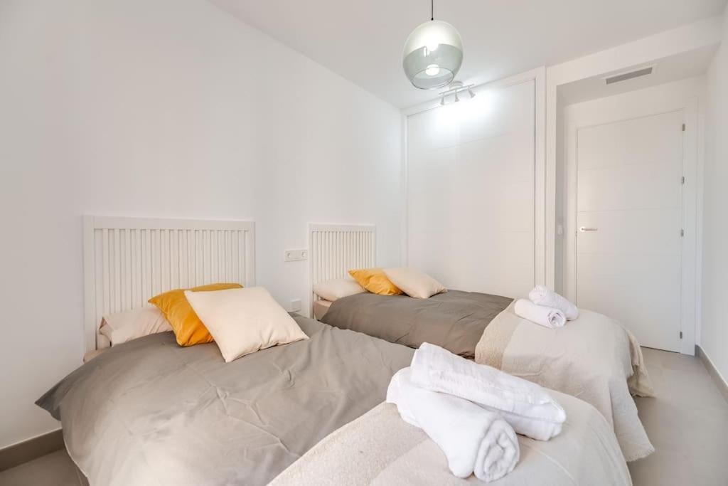 Apartamento Lxr Lombok 2Hab Junto Al Mar Fuengirola Exterior foto